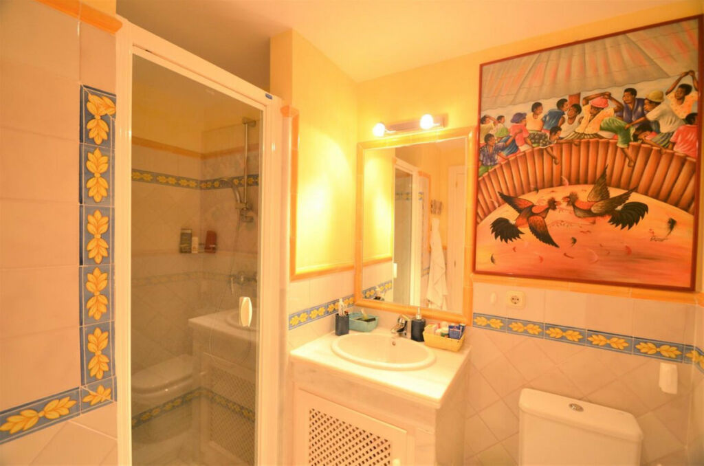 Middle Floor Apartment Casares Playa Málaga - image 25