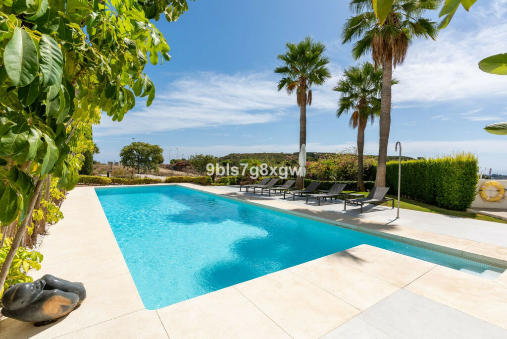 Middle Floor Apartment Casares Playa Málaga - image 23