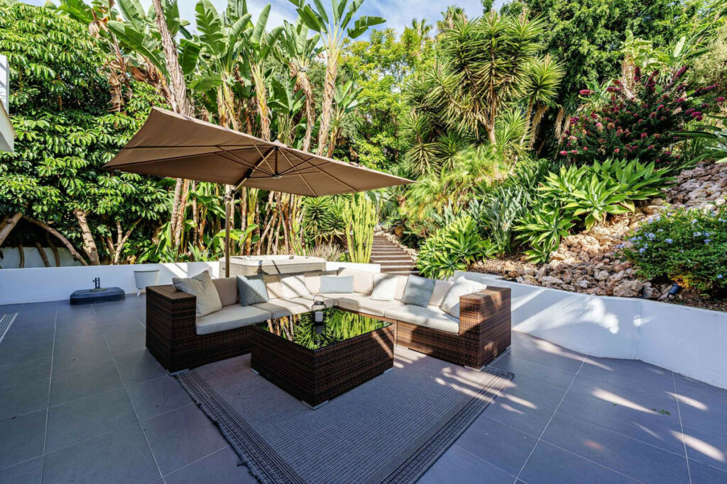 Detached Villa Marbella Málaga - image 25