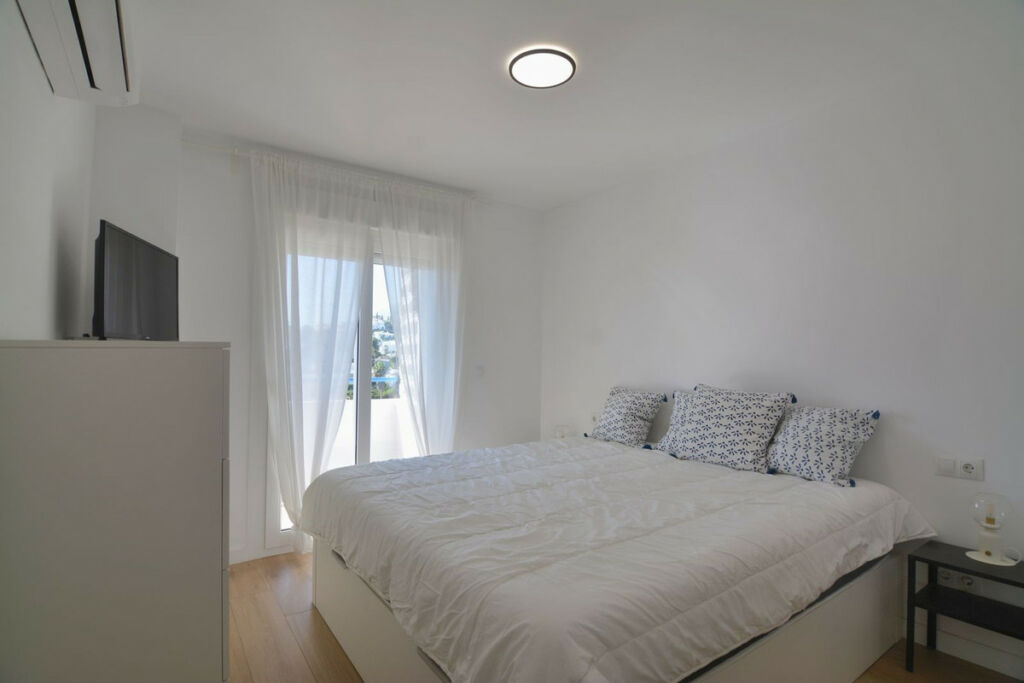 Middle Floor Apartment Torreblanca Málaga - image 25