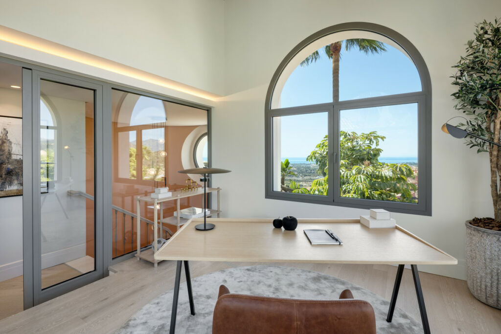 Detached Villa Monte Halcones Málaga - image 25