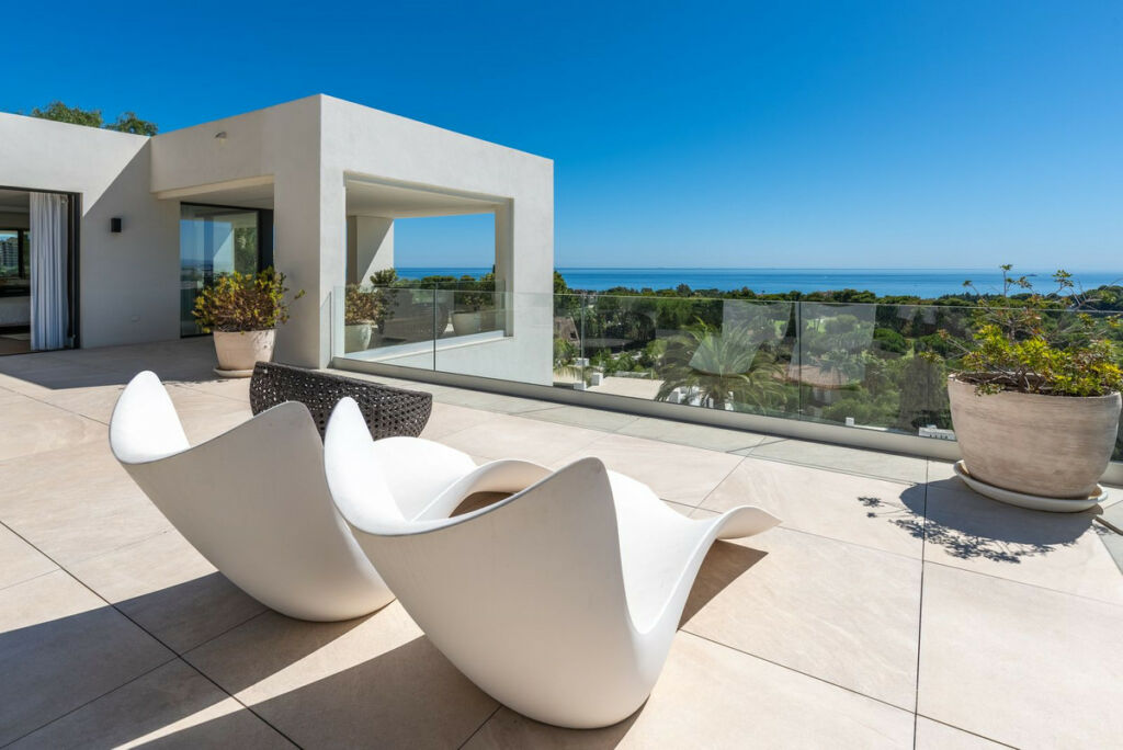 Detached Villa Río Real Málaga - image 25