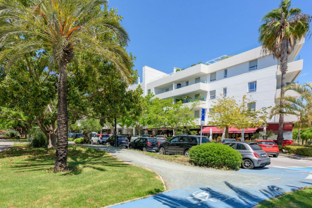 Middle Floor Apartment Marbella Málaga - image 25