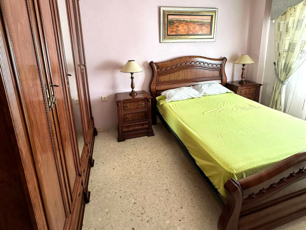 Middle Floor Apartment Benalmadena Málaga - image 35