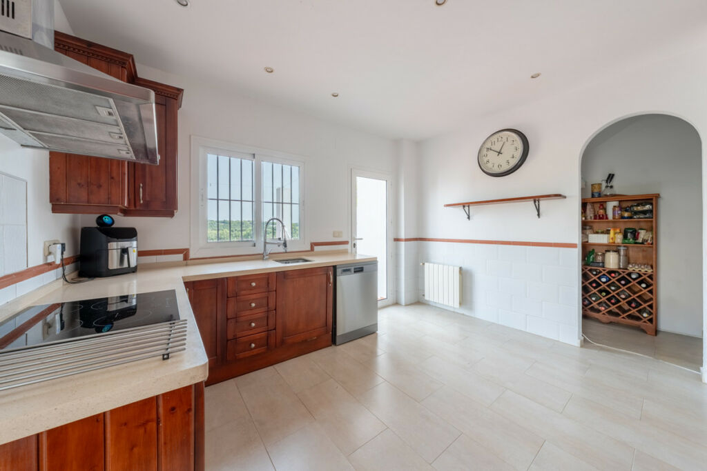 Detached Villa Sotogrande Alto Cádiz - image 25
