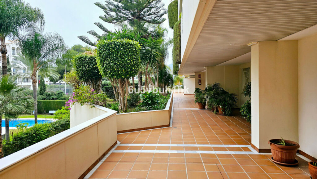Middle Floor Apartment Marbella Málaga - image 24