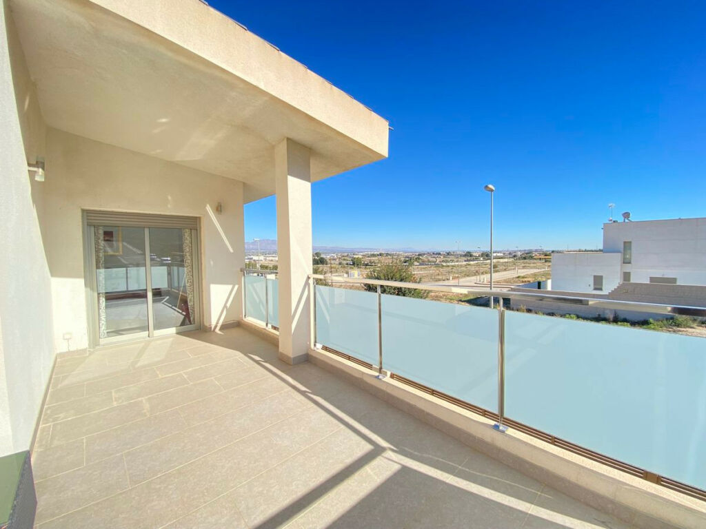 Detached Villa Cox Alicante - image 25