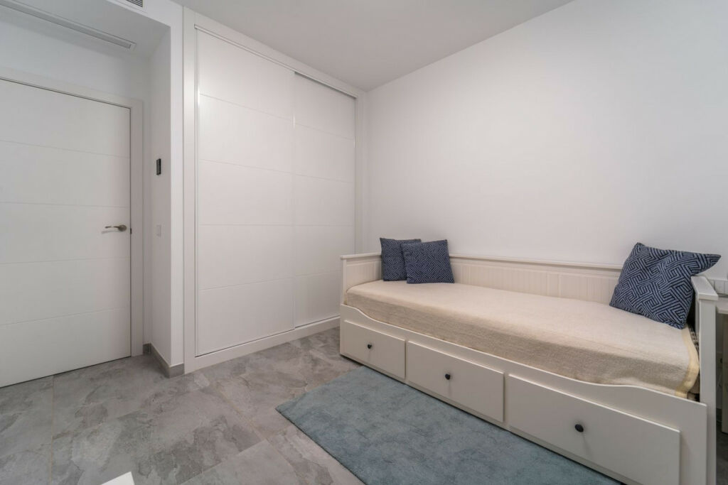 Penthouse La Capellania Málaga - image 26