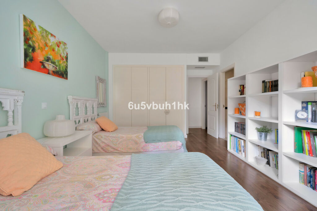 Ground Floor Apartment Nagüeles Málaga - image 32