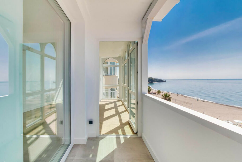 Penthouse Estepona Málaga - image 26
