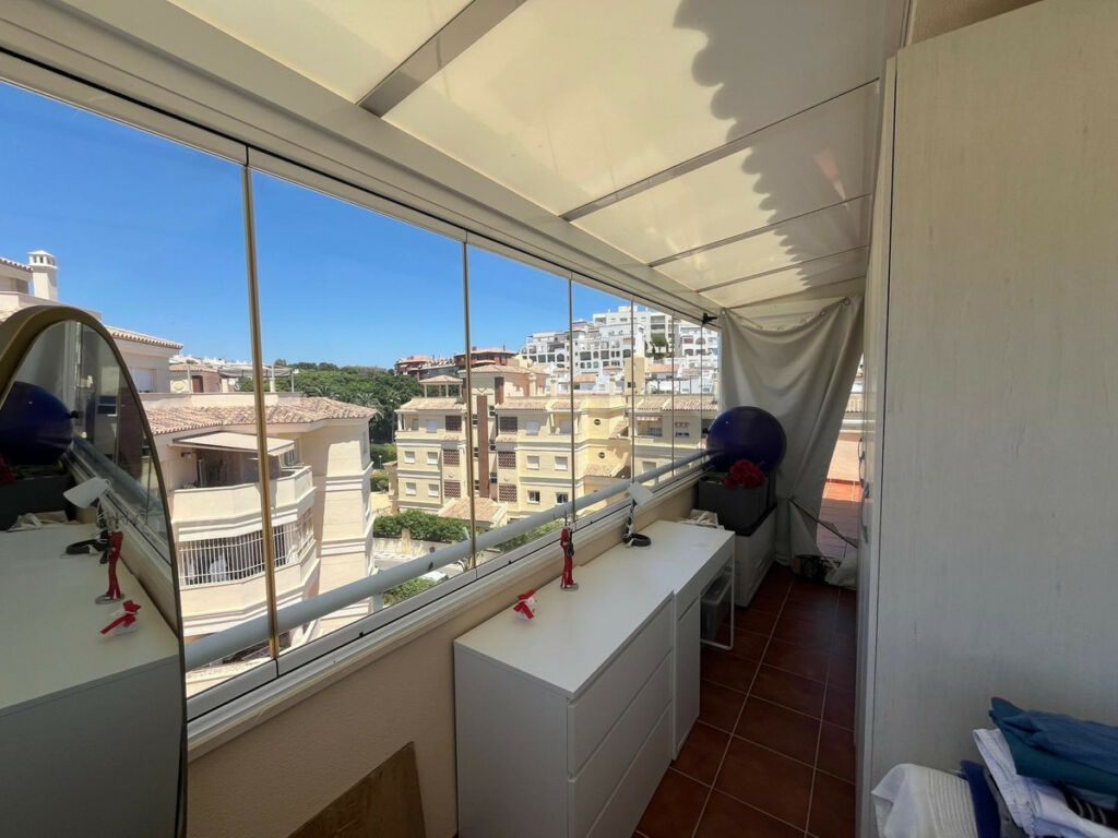 Penthouse Torrequebrada Málaga - image 25