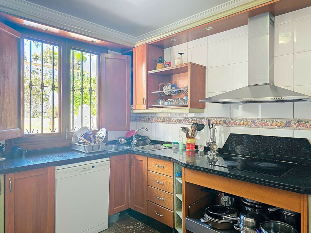 Detached Villa Almayate Málaga - image 26