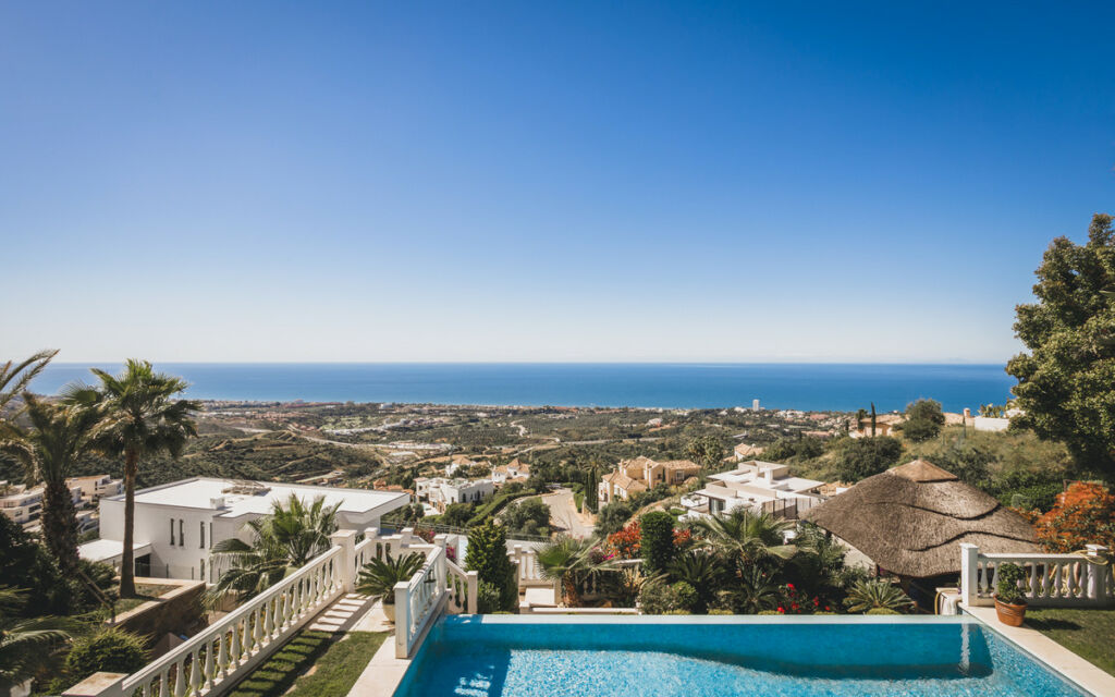 Detached Villa Altos de los Monteros Málaga - image 26