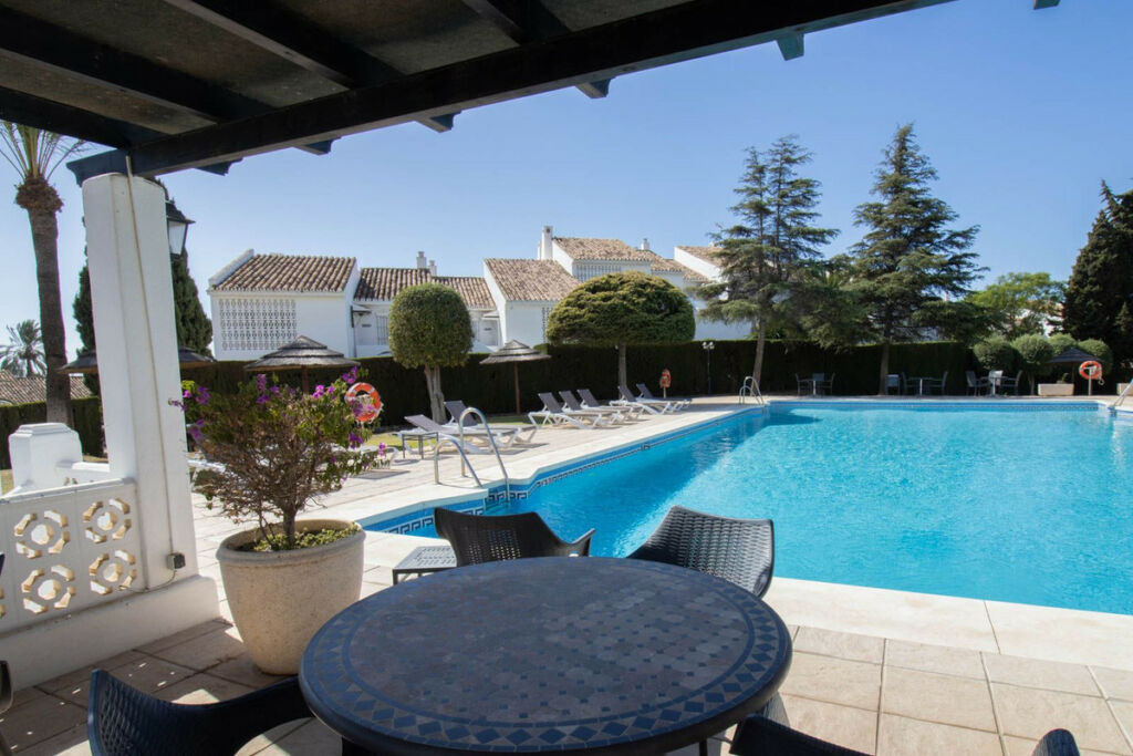 Penthouse Nueva Andalucía Málaga - image 26
