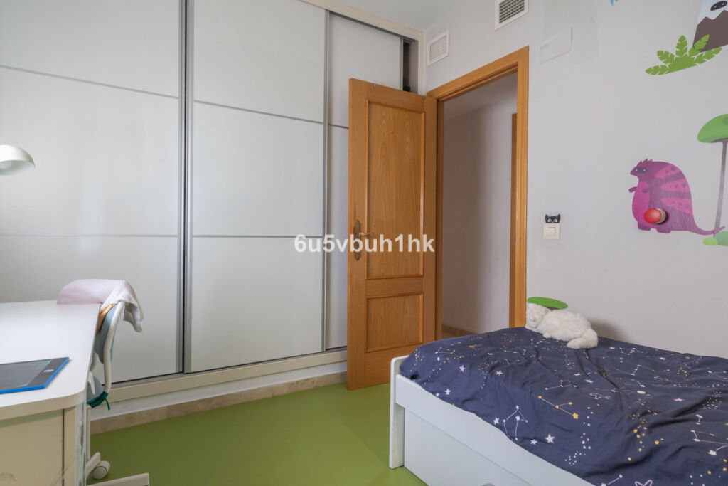 Penthouse El Pinillo Málaga - image 25