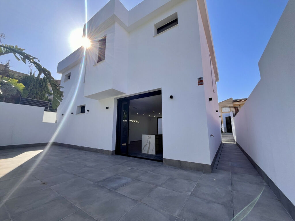 Detached Villa Torrevieja Alicante - image 26
