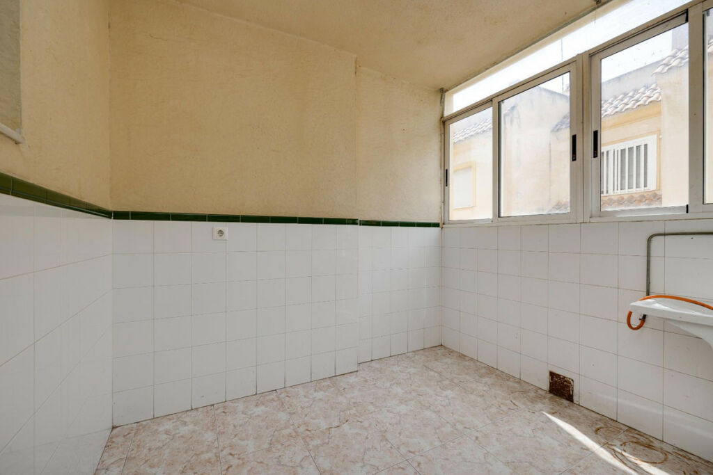 Townhouse Los Montesinos Alicante - image 26