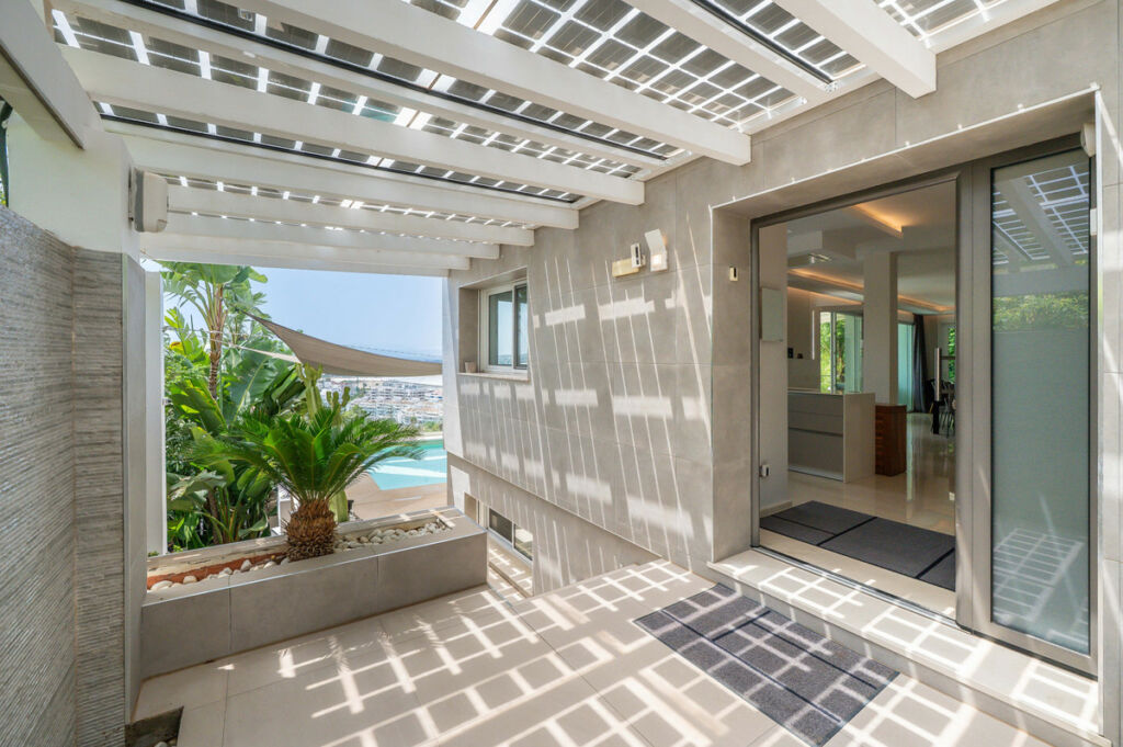 Detached Villa Nueva Andalucía Málaga - image 26