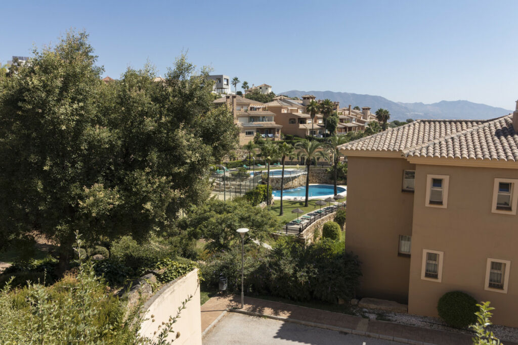Middle Floor Apartment La Mairena Málaga - image 26