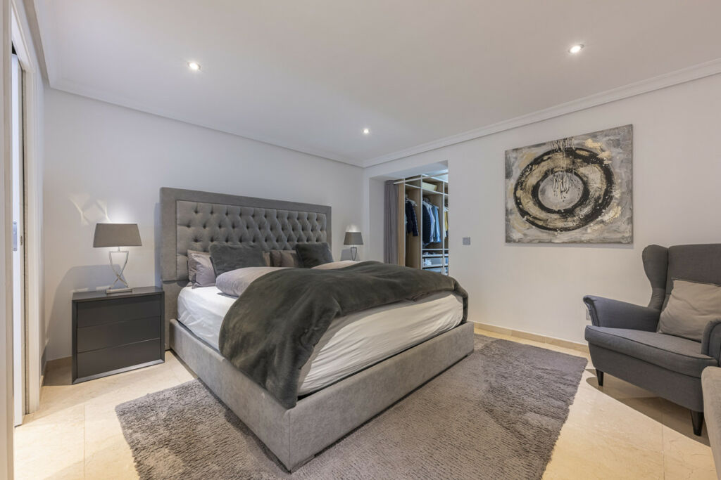 Ground Floor Apartment Estepona Málaga - image 26