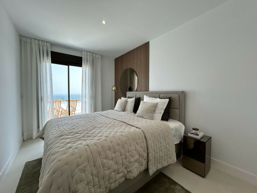 Penthouse Fuengirola Málaga - image 26