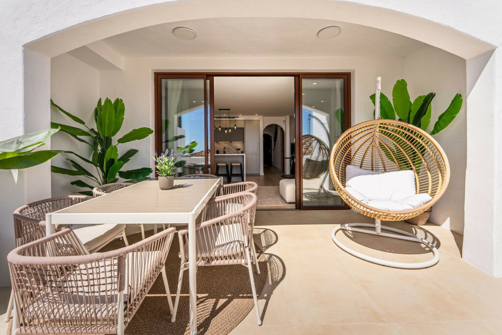 Townhouse Benahavís Málaga - image 26
