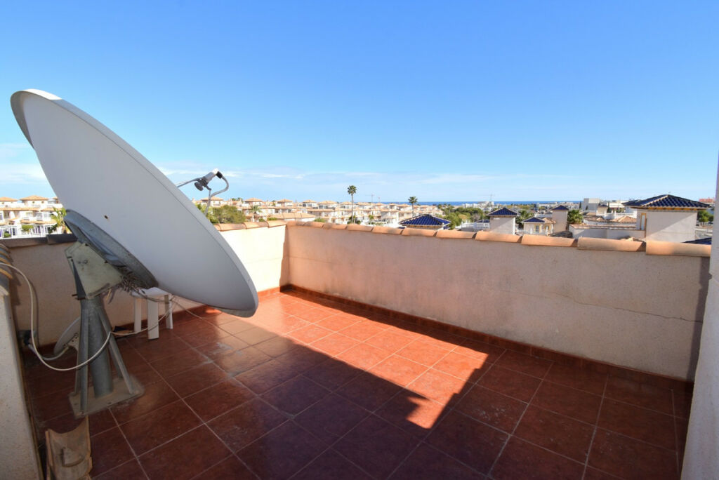 Detached Villa Playa Flamenca Alicante - image 26