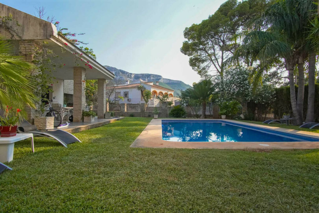 Detached Villa Denia Alicante - image 26