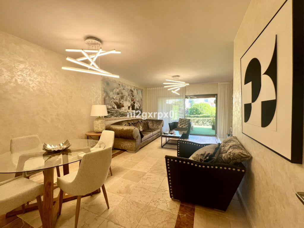 Ground Floor Apartment Benahavís Málaga - image 10