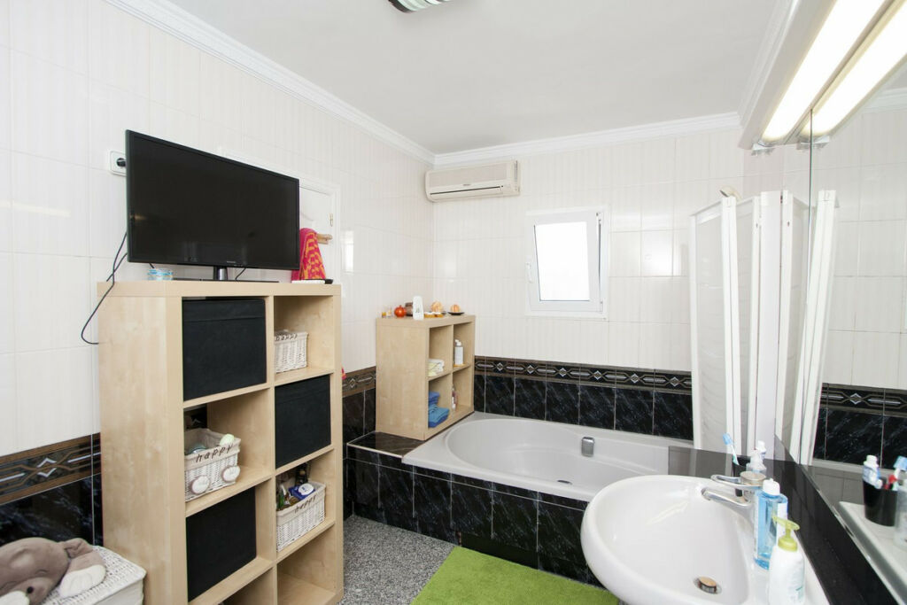 Townhouse Nerja Málaga - image 26