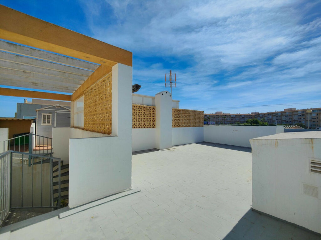 Top Floor Apartment El Acequion Alicante - image 26