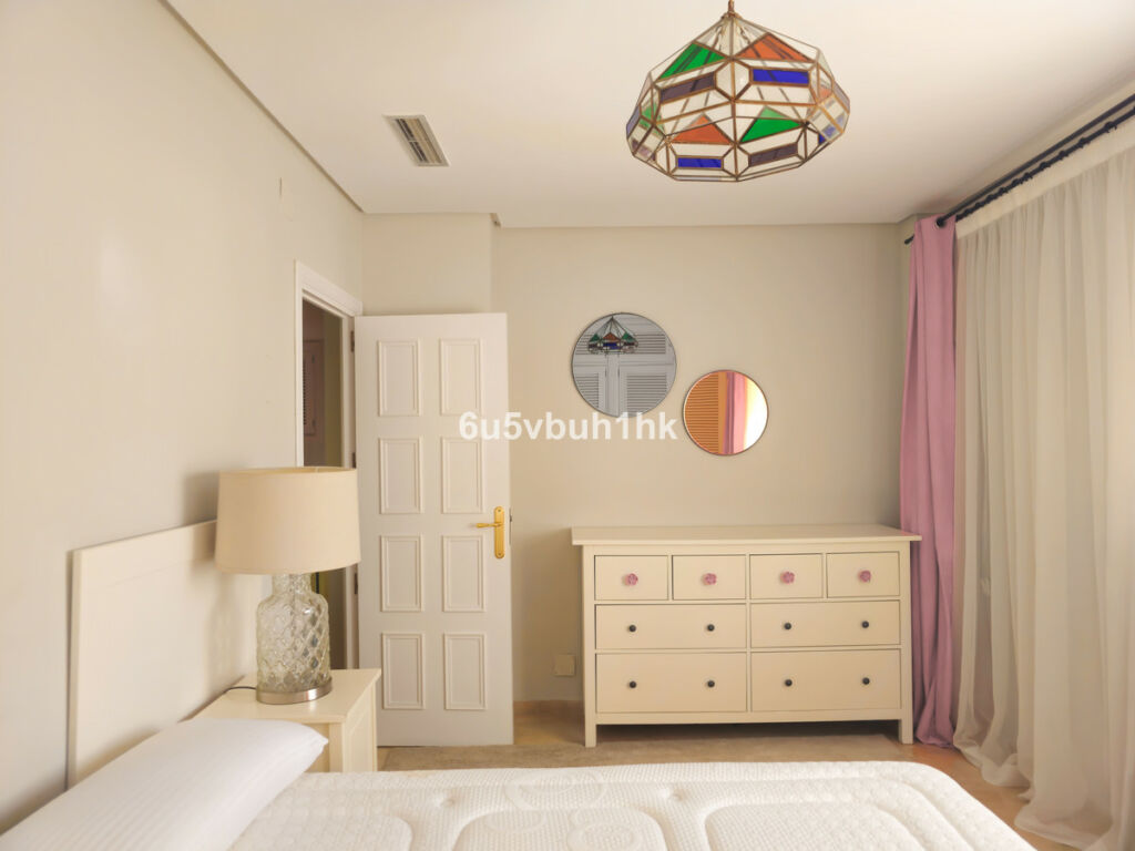 Duplex Nueva Andalucía Málaga - image 25