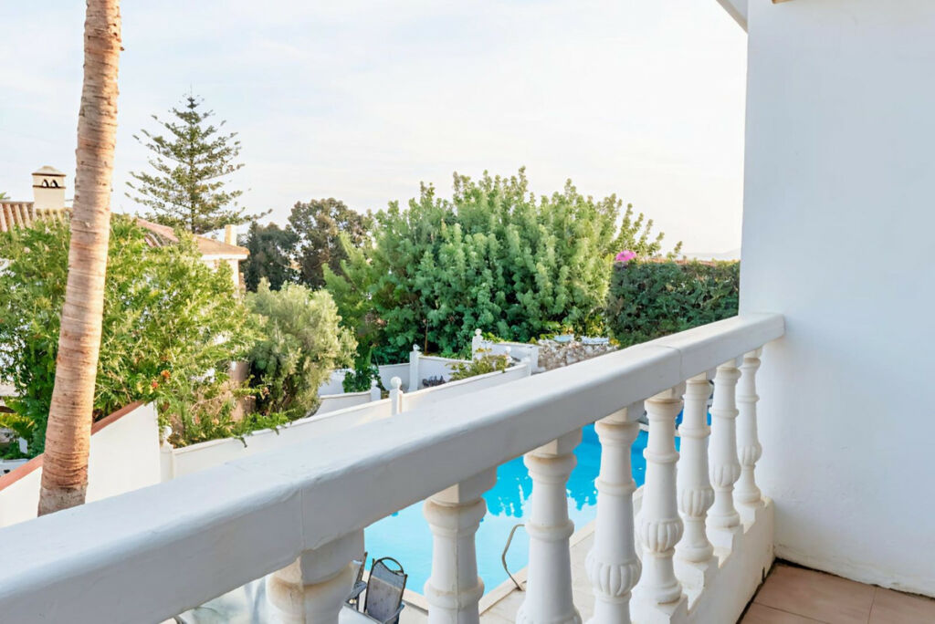 Detached Villa Torreblanca Málaga - image 26