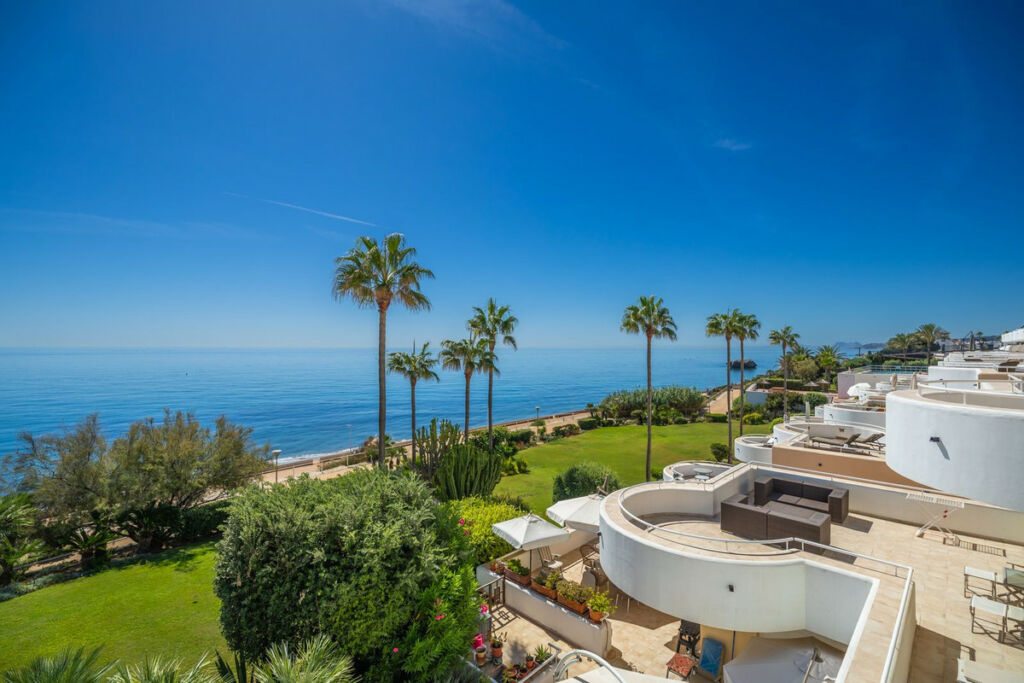 Ground Floor Apartment Estepona Málaga - image 26