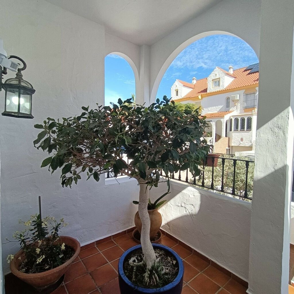 Townhouse Estepona Málaga - image 26