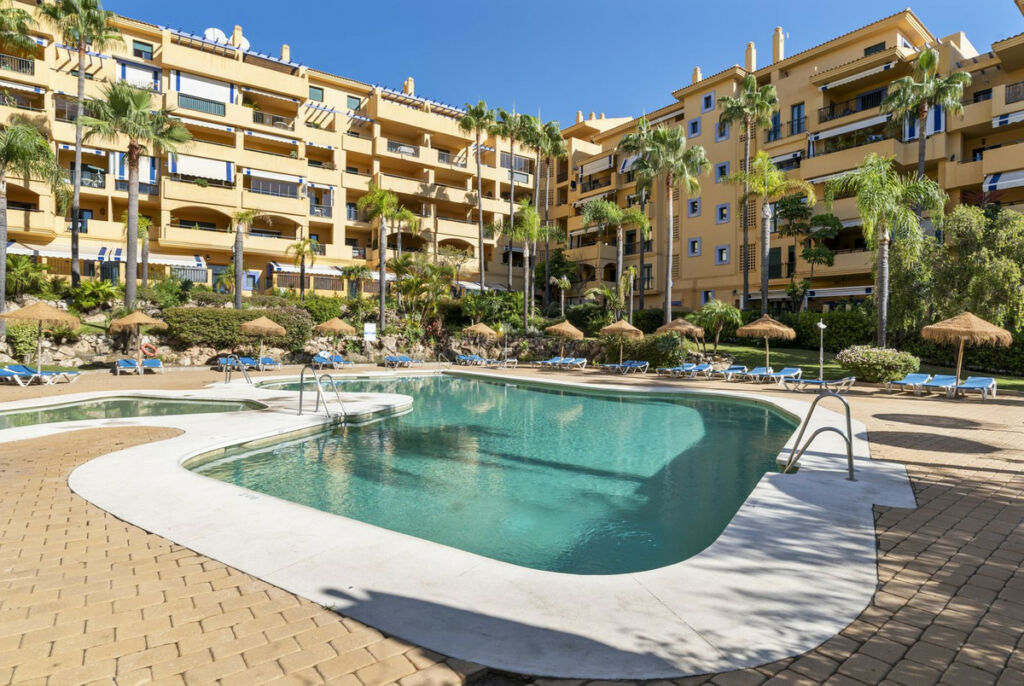 Middle Floor Apartment San Pedro de Alcántara Málaga - image 26