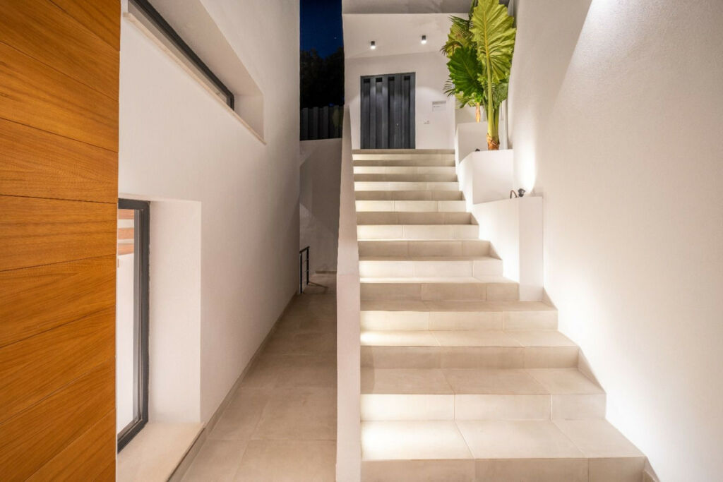 Detached Villa La Capellania Málaga - image 26