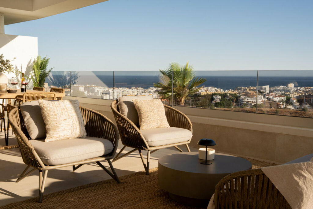 Middle Floor Apartment Estepona Málaga - image 26
