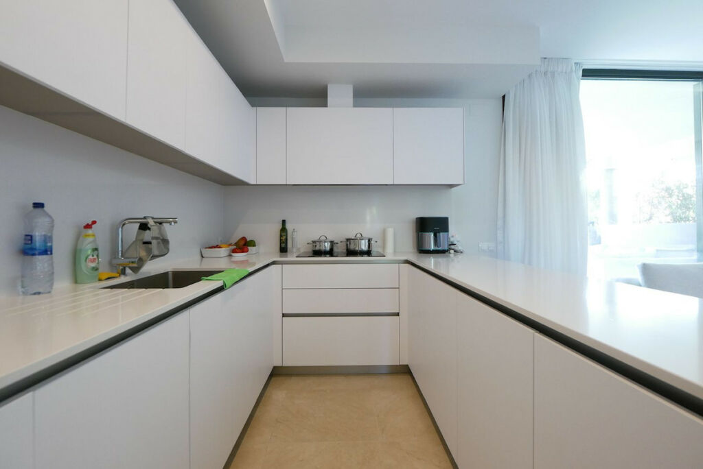 Ground Floor Apartment Cabopino Málaga - image 26