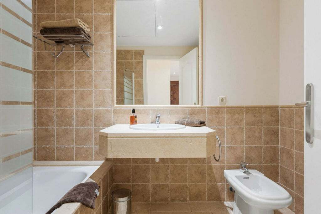 Middle Floor Apartment Los Flamingos Málaga - image 26