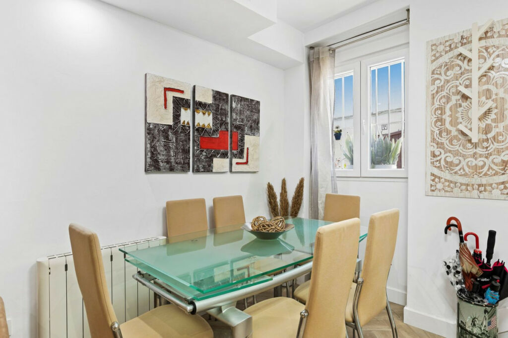Detached Villa Estepona Málaga - image 26