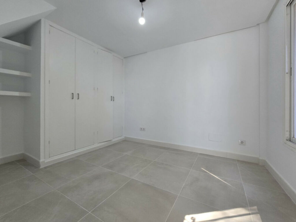 Semi-Detached House Elviria Málaga - image 26