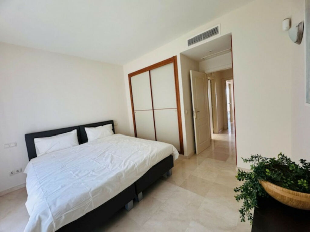 Ground Floor Apartment La Quinta Málaga - image 25