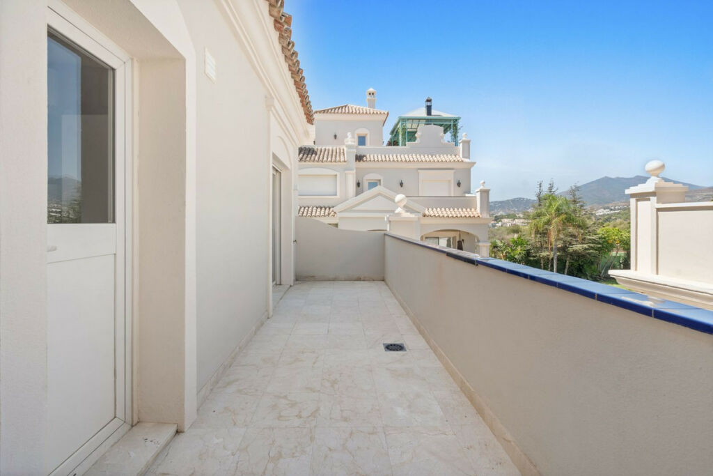 Penthouse Duplex Marbella Málaga - image 26