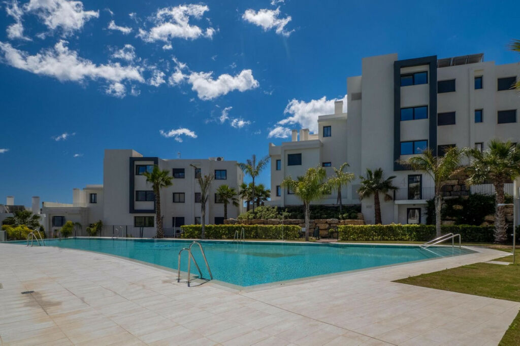 Ground Floor Apartment Estepona Málaga - image 27