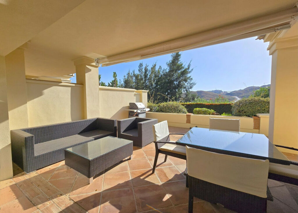 Ground Floor Apartment Benahavís Málaga - image 27