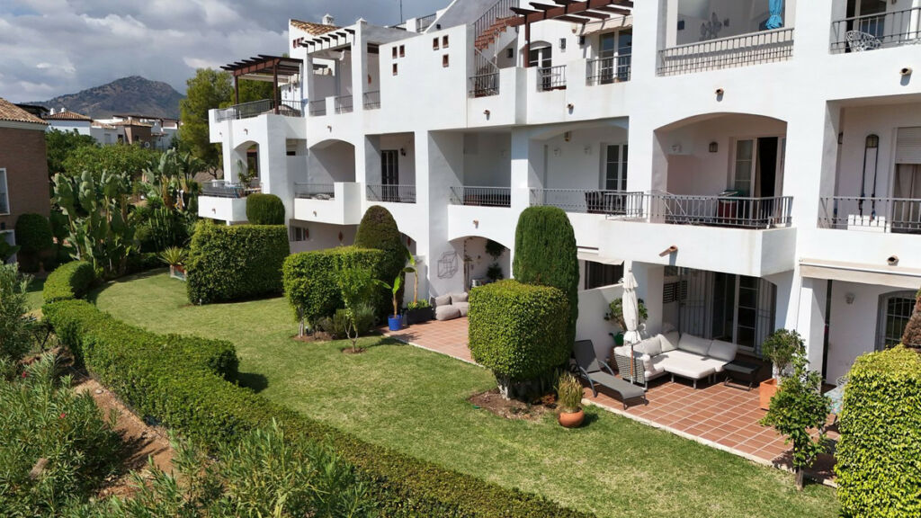 Ground Floor Apartment Los Arqueros Málaga - image 27