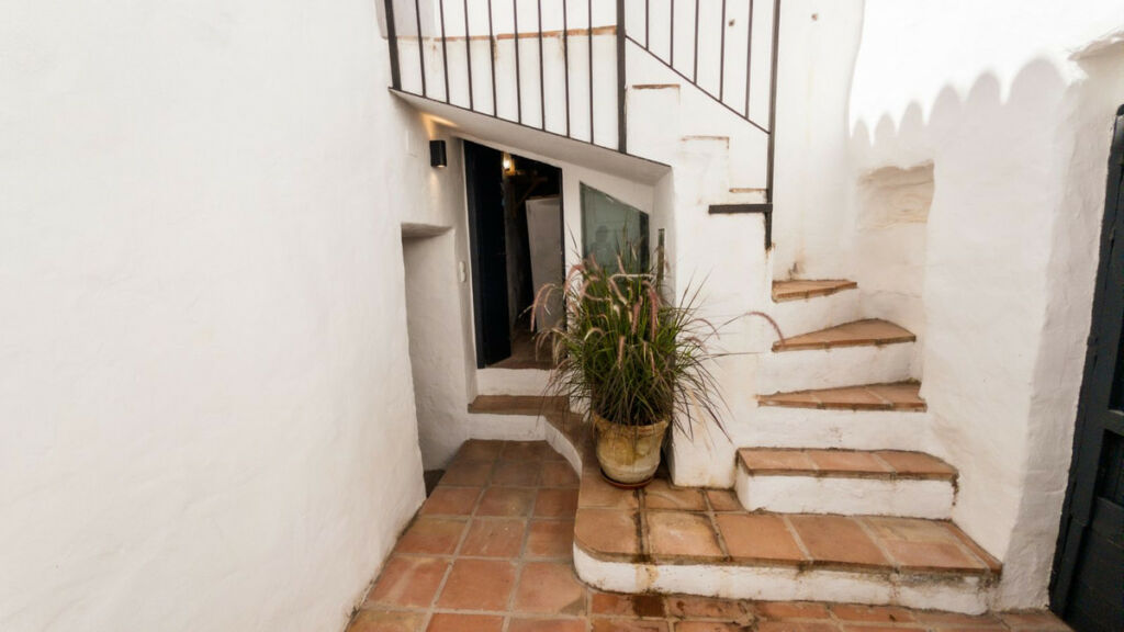 Townhouse Guaro Málaga - image 27