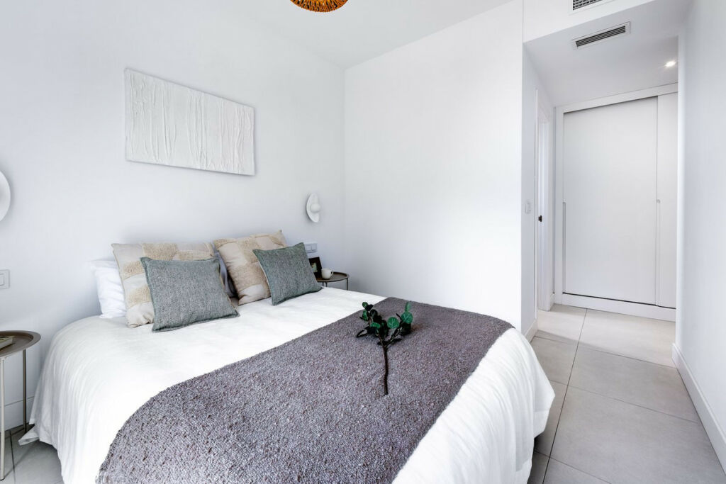 Middle Floor Apartment Higueron Málaga - image 27