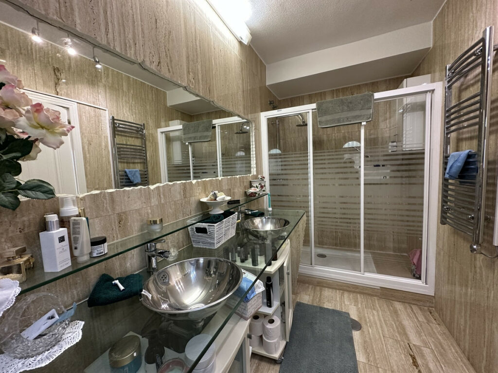 Detached Villa Villamartin Alicante - image 27